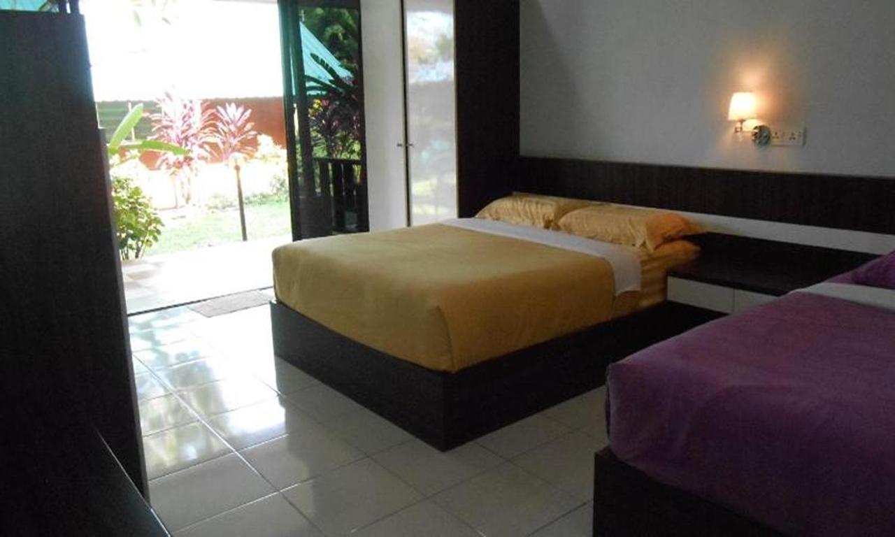 Cheers Chalet Kampong Juara Exterior photo