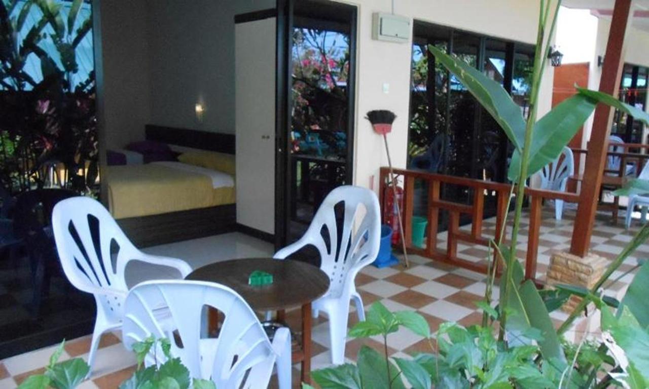 Cheers Chalet Kampong Juara Exterior photo